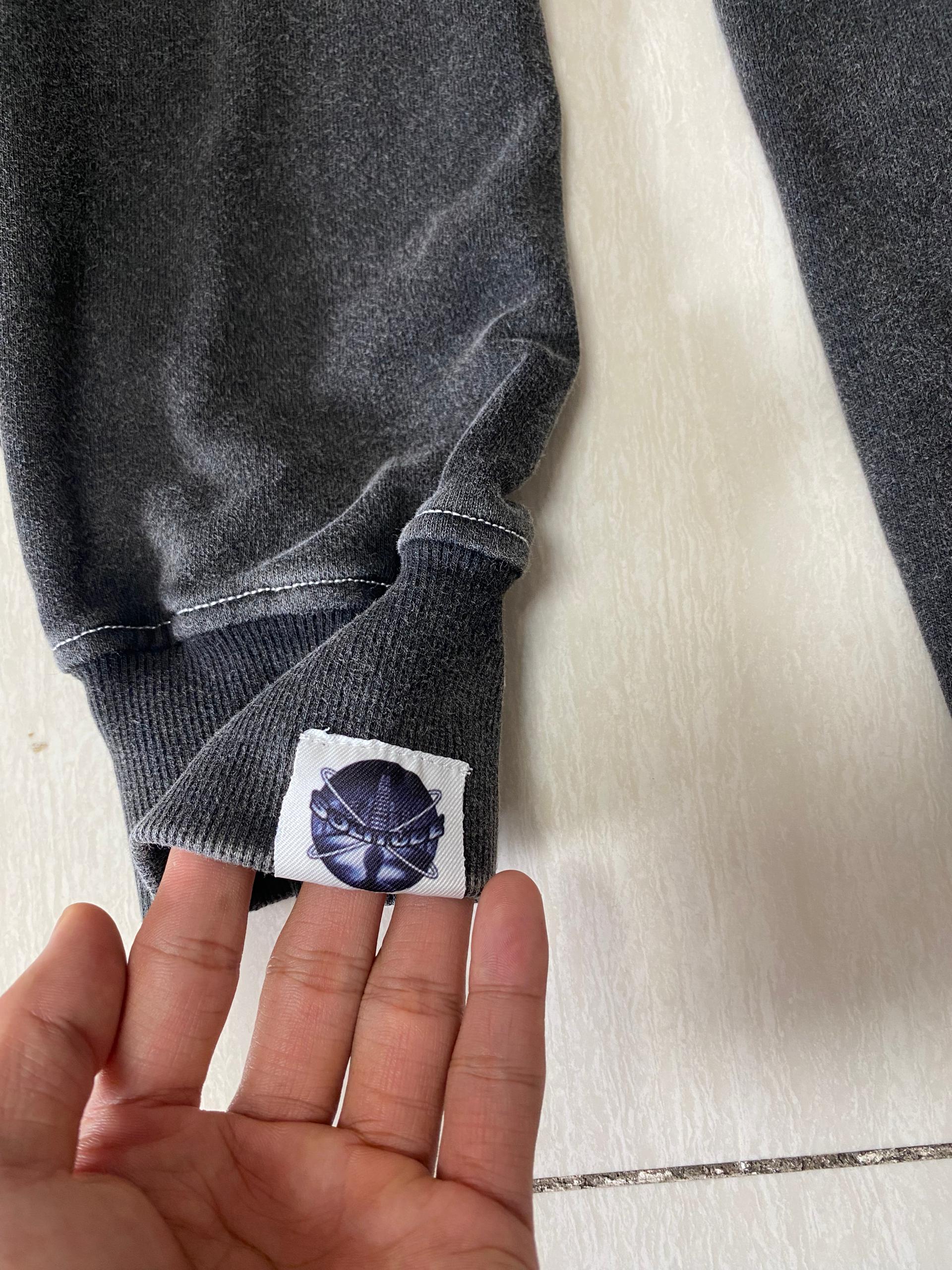 Solitude Roman Embroidery Zip up